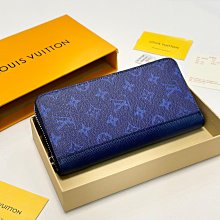 女士長款錢包手掌問牛皮大鈔夾多卡位翻蓋女士手拿包兩折零錢包 歷史價格詳細信息