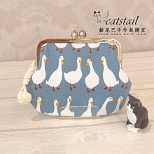 catstail貓尾巴手作裁縫室~溫暖手作可愛藍底橘紅圈圈拉鍊立體零錢包 歷史價格詳細信息