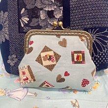 毛毛手工拼布包。富貴花開 斜背包 歷史價格詳細信息