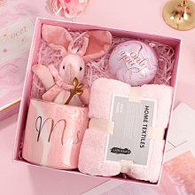 結婚毛巾禮盒裝訂婚一對紅色喜字女方陪嫁洗臉用品回禮伴手禮 歷史價格詳細信息