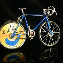 早期腳踏車.自行車車燈~~無燈泡~~功能不知?~~懷舊.擺飾.道具 歷史價格詳細信息