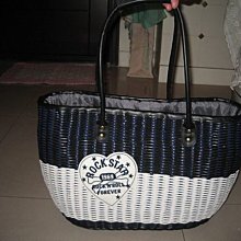 浪漫滿屋 寵物用品系列*床組.爬梯.外出提籠.推車.其他用品.....4 歷史價格詳細信息