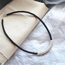 純黑手工刷破超彈力牛仔褲 【2012】 歷史價格詳細信息