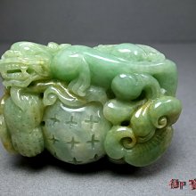 【御寶齋】--｛獅子擺飾｝--和闐獨籽橘紅皮、玉獅五官清晰、線條立體分明、肌肉壯碩．．// 特價第一標 //D-45 歷史價格詳細信息