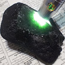 ♪嵐翡翠原石坊❦緬甸天然翡翠原石老坑莫西沙開窗冰春肉細水長冰味十足紫羅蘭有膠感開窗無大裂全身脫沙打燈穿透 歷史價格詳細信息