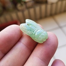 緬甸產翡翠A貨~冰種茶黃底「愛心」~已鑲嵌18k金叩頭 歷史價格詳細信息