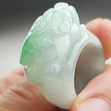 鳳崗文創---{白玉152}---和闐籽料黃玉老件—配老蜜蠟琥珀---黃玉珠尺寸約:1*1*1.4cm 歷史價格詳細信息