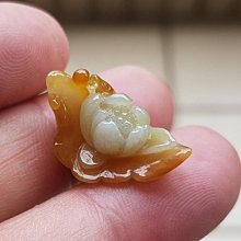 緬甸產翡翠A貨~冰種茶黃底「愛心」~已鑲嵌18k金叩頭 歷史價格詳細信息