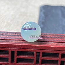 緬甸翡翠子岡牌38.3/23.1/8.3毫米飄果綠意境優美，16533 歷史價格詳細信息