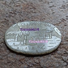 清代翡翠圈 尺寸：2.9*0.66 帶陽綠，帶紫羅蘭色，造型蠻肥厚的，保存挺好的一枚老圈，好多玩新翠的還會嫌棄它不夠漂亮，我都不想解釋啥，虧本，還勿開口，謝謝 歷史價格詳細信息