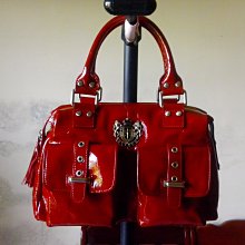 GENNY 義大利製真皮黑色側肩背包,底寬度:28*9cm,高度:22cm,少用降價大出清 歷史價格詳細信息