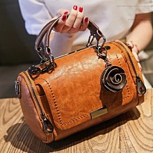 8號衣庫『日系文藝簡約森系復古學院風字母帆布包斜跨單肩包手提包小包』包包皮夾側背包肩背包公事袋後背包手拿包腰包 歷史價格詳細信息