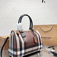 【皮皮購】潮流PRADA 2024ss夏季新款專櫃 三角標設計短袖T恤 商務T恤 歷史價格詳細信息