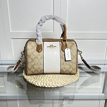 COACH CR124新款經典老花時尚單肩斜挎包 歷史價格詳細信息