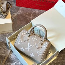 『瑤瑤代購』L家 牛仔包 最新款 頂級貨 原單大牌牛仔豌豆包marel中古包單肩斜挎包腋下包麻將包42HJ530 歷史價格詳細信息