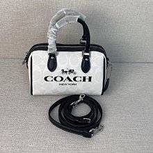 COACH 新款小號半月包斜挎包  卡其拼咖 歷史價格詳細信息