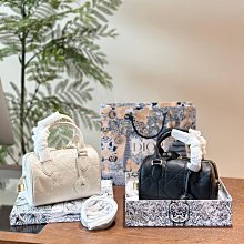 『瑤瑤代購』DI*R 小方包 最新款 頂級貨 原單大牌 復古通勤旅行包郵差包單肩斜挎包潮包42HJ495 歷史價格詳細信息