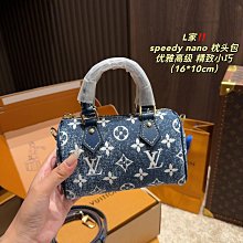 『瑤瑤代購』Miumiu小方包 最新款 頂級貨 原單大牌 時尚百搭Hobo腋下包真皮麻將包單肩斜挎包潮包42HJ441 歷史價格詳細信息