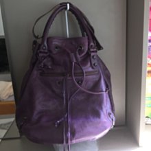 近全新 Balenciaga Sac City 巴黎世家桃紅機車包 歷史價格詳細信息