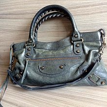 正品-台南市可先驗貨再面交-COACH側肩包淺啡C織布尺寸W30* H19 CM,含運價 歷史價格詳細信息