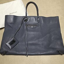 Balenciaga X adidas 限量聯名三葉草LOGO皮革八卡短夾 (黑色) 歷史價格詳細信息