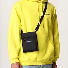 【折扣預購】22秋冬正品BALENCIAGA EXPLORER MESSENGER BAG男女款黑色尼龍logo肩背包 歷史價格詳細信息