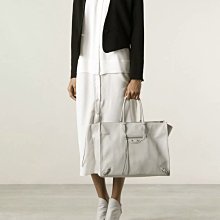 「已售出」BALENCIAGA 巴黎世家 多夾層信封包 灰色 歷史價格詳細信息