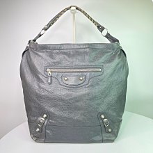 【翰貝格名牌館】二手真品 Balenciaga City 中型 銀邊框 深藍 山羊皮 機車包 390154 歷史價格詳細信息