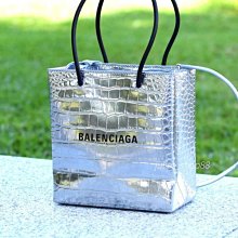 【茱麗葉精品】全新精品 BALENCIAGA 638524 Neo City 經典鉚釘小牛皮兩用機車包.黑 預購無現貨 歷史價格詳細信息