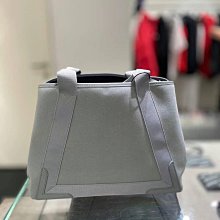 BALENCIAGA 帆布拚皮革斜背包(米白/黑色) 639497 2HH2N 9260 廠商直送 歷史價格詳細信息