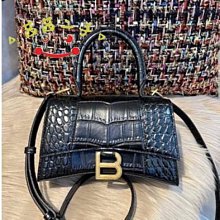 茜茜二手BALENCIAGA(巴黎世家) 2020新款 鱷魚紋 櫻花粉 B Bag 小方包豆腐包 女款 單肩斜背 歷史價格詳細信息