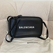 正品Balenciaga triple S桃紅黑白老爹鞋 38/38.5適合 歷史價格詳細信息
