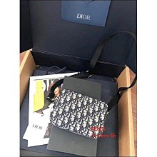 Dior 迪奧 肩帶 藍色“Christian Dior”刺繡搭配金屬環 背帶 現貨 S8552CBTE_M928 歷史價格詳細信息