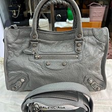 BALENCIAGA 巴黎世家 Giant City 銀扣機車包(淺灰色) 中型 價格比較,價格查詢,歷史價格詳細信息