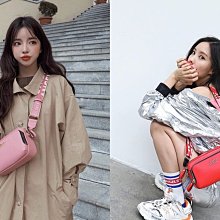 韓劇包包 月牙包 液下包 包包女復古腋下大容量簡約百搭手提包月牙單肩斜挎餃子包女潮~-麥包包 歷史價格詳細信息