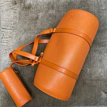 LOUIS VUITTON 極美經典老花logo織紋厚織羊毛圍巾 歷史價格詳細信息