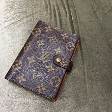 LOUIS VUITTON 極美經典老花logo織紋厚織羊毛圍巾 歷史價格詳細信息