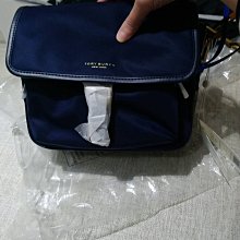 TORY BURCH PERRY燙金LOGO荔枝紋三層托特包-棕 歷史價格詳細信息