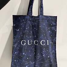 Gucci贈禮 雙面化妝鏡 鏡子 金色高顏值折疊圓鏡 便攜式小鏡子 母親節 情人節 交換禮物 聖誕禮物 生日禮物 送禮自用兩相宜❤️ 歷史價格詳細信息