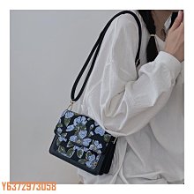 Air麗人穿搭&率性 Dal 美式 棒球外套 字母刺繡 夾克 皮外套 vintage 情侶款 歷史價格詳細信息