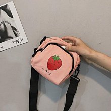 韓國可愛草莓熊發箍釹新款批發毛絨洗臉防滑頭箍外出百搭發卡頭飾 歷史價格詳細信息