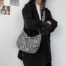 下殺-豹紋包包女包秋冬新款豹紋潮流水桶JD包韓版潮流網紅單肩斜挎包 歷史價格詳細信息