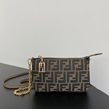 自珍款！！老花青雕花壽團珠翡翠項鏈27640 歷史價格詳細信息