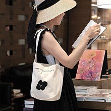 帆布包女夏百搭復古小清新小眾新款潮牛仔網紅斜挎包大容量購物袋 歷史價格詳細信息