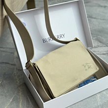『瑤瑤代購』BUR小方包 最新款 頂級貨 原單大牌 時尚百搭日常潮流穿搭相機包單肩斜挎包42HJ911 歷史價格詳細信息