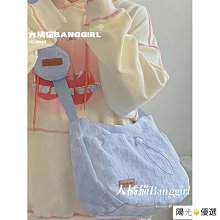 斜挎包女大學生上課包包大容量ins潮牌郵差包斜跨揹包男士單肩包 歷史價格詳細信息