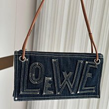 『瑤瑤代購』LOEWE手提包 最新款 頂級貨 原單大牌 時尚百搭優雅通勤福袋包單肩斜挎包造型包42HJ457 歷史價格詳細信息