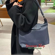 歐單 新款 輕柔舒適 裡外雙色 前短後長 翻蓋裝飾口袋 寬版立領麵包羽絨外套 三色 (G892) 歷史價格詳細信息