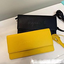 外貿新款爆款牛角包 潮流單肩包手提包斜背包 很有設計感 油蠟牛皮材質 搭金屬『魅足時尚』 歷史價格詳細信息