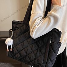 百搭時尚通勤包包女2023新款大容量包高級質感上課單肩託特大包 歷史價格詳細信息